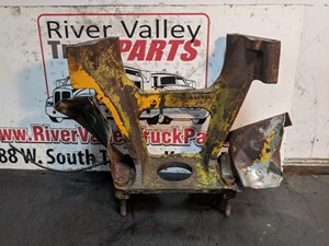 Used Engine Mount (Stock #P-6963)) Part Image