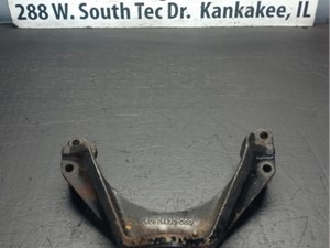 Used Engine Mount (Stock #P-8918)) Part Image