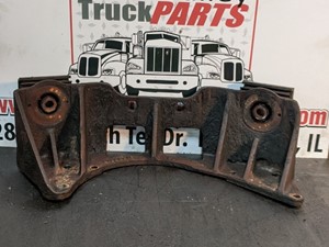 Used Engine Mount (Stock #P-7183)) Part Image