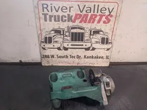 Used Engine Mount (Stock #P-11839)) Part Image