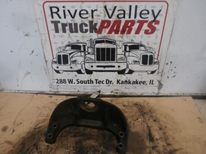 Used Engine Mount (Stock #P-4354)) Part Image