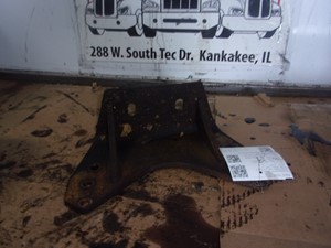 Used Engine Mount (Stock #P-3764)) Part Image