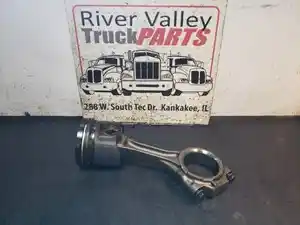 Used PACCAR MX-13 EPA 17 Piston & Rod (Stock #P-13668)) Part Image