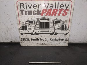 Used Universal Caterpillar 3208 Engine Misc Part (Stock #P-10800)) Part Image
