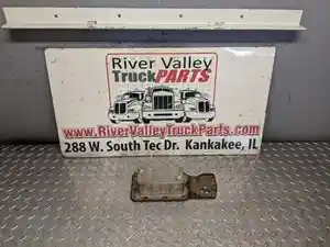 Used Universal Cummins ISB 6.7 Oil Cooler (Stock #P-12145)) Part Image