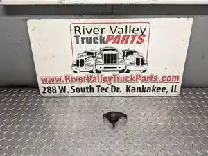 Used Universal Cummins ISB 6.7 Rocker Arm (Stock #P-12117)) Part Image