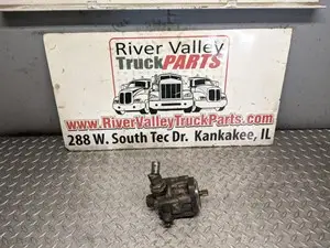 Used Universal Mack E7-350 Steering Pump (Stock #P-11692)) Part Image