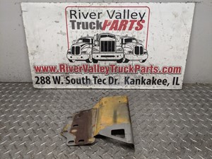 Used Universal Bracket (Stock #P-9965)) Part Image