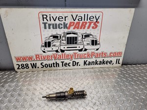 Used Universal Volvo D12 Injector (Stock #P-9679)) Part Image
