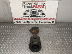 Used Universal Volvo D13 Piston & Rod (Stock #P-10282)) Part Image