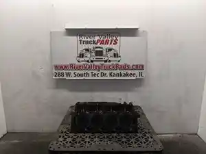 Used 1985 Caterpillar 3208 Head (Stock #220563-11)) Part Image