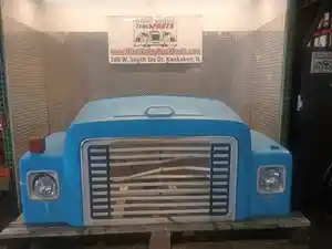 Used 1989 International 1754 Hood (Stock #P-6171)) Part Image