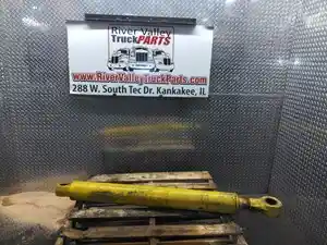 Used 2000 Telescopic Forklift LM850 Specialty Equipment (Stock #P-1014301)) Part Image