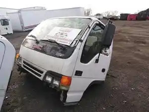 Used 2004 GMC W3500 Cab (Stock #240707-3)) Part Image