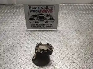 Used 2004 Mercedes MBE 900 Fuel Gear Pump (Stock #220677-19)) Part Image