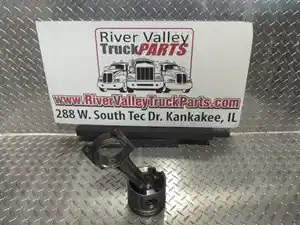 Used 2007 Mitsubishi FE Piston & Rod (Stock #230534-19)) Part Image
