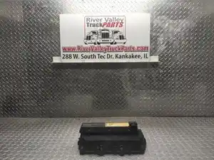 Used 2008 International A200 Valve Cover (Stock #230617-21)) Part Image