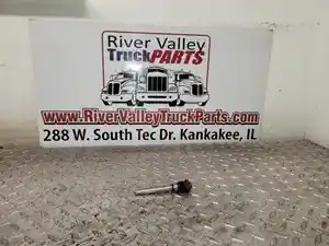 Used 2009 Cummins ISB 220 Injector (Stock #230461-28)) Part Image