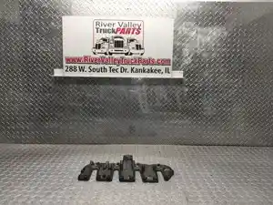 Used 2009 GM/Chev (HD) 6.6L DURAMAX Valve Cover (Stock #220591-30)) Part Image