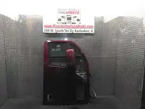 Used 2010 Kenworth T2000 Door (Stock #190360-18)) Part Image