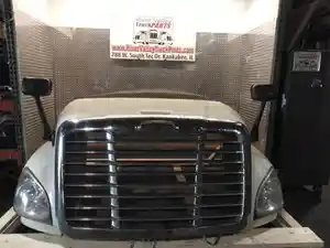 Used 2011 Freightliner Cascadia 125 Hood (Stock #250443-2)) Part Image