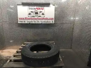 Used 2012 215/75R17.5 Hercules Tire (Stock #250600-9)) Part Image