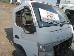 Used 2012 Mitsubishi FEC52S Cab (Stock #250638-5)) Part Image