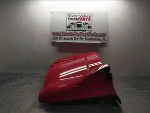 Used 2012 Peterbilt 587 Tank Fairing (Stock #240571-11)) Part Image