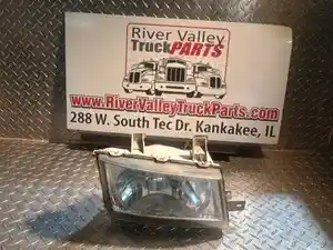 Used 2013 Mitsubishi FEC92S Headlamp Assy (Stock #250596-4)) Part Image