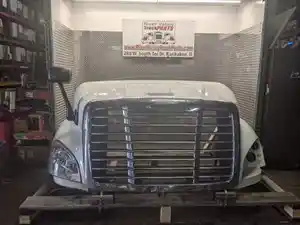 Used 2014 Freightliner Cascadia 113 Hood (Stock #240562-4)) Part Image
