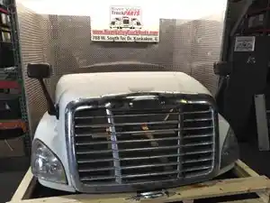 Used 2014 Freightliner Cascadia 125 Hood (Stock #250085-16)) Part Image