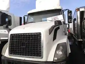 Used 2014 Volvo VNL Cab Image