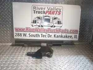 Used 2015 Freightliner Cascadia 113 Engine Mount (Stock #240064-48)) Part Image