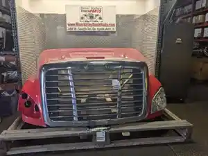 Used 2015 Freightliner Cascadia 125 Hood (Stock #240424-3)) Part Image