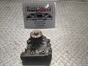 Used 2015 Isuzu 4HK1-TC Water Pump (Stock #230520-11)) Part Image