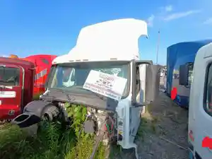 Used 2016 Volvo VNL Cab (Stock #260065-1)) Part Image
