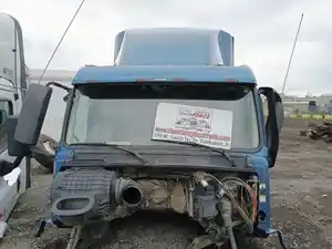 Used 2017 Volvo VNL Cab (Stock #250376-1)) Part Image