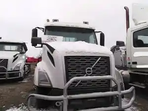 Used 2020 Volvo VNL Cab (Stock #260058-1)) Part Image