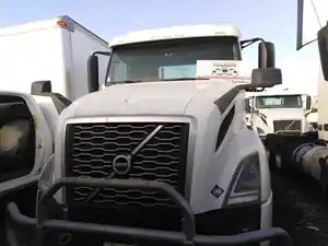 Used 2020 Volvo VNL Cab (Stock #260069-2)) Part Image