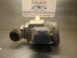 Used 2022 Volvo VNL Air Cleaner (Stock #240589-32)) Part Image