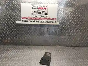 Used Bracket (Stock #P-1014571)) Part Image