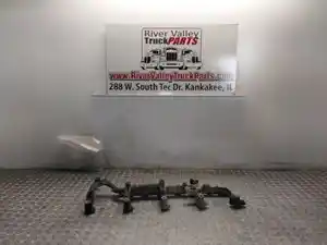 Used Bracket (Stock #P-1012560)) Part Image