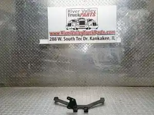 Used Bracket (Stock #P-1015014)) Part Image