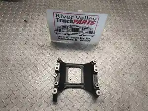 Used Bracket (Stock #P-1012896)) Part Image