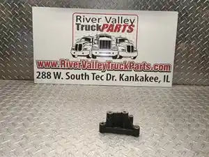 Used Bracket (Stock #P-1013849)) Part Image