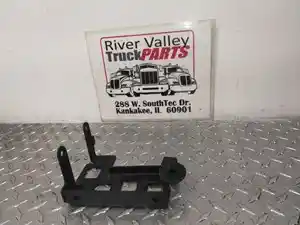 Used Bracket (Stock #P-1012576)) Part Image