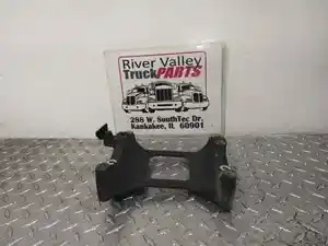 Used Bracket (Stock #P-1012578)) Part Image