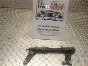 Used Bracket (Stock #P-1014533)) Part Image