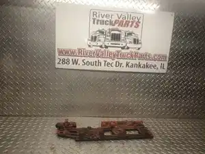 Used Bracket (Stock #P-1014411)) Part Image