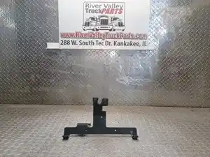 Used Bracket (Stock #P-1014783)) Part Image